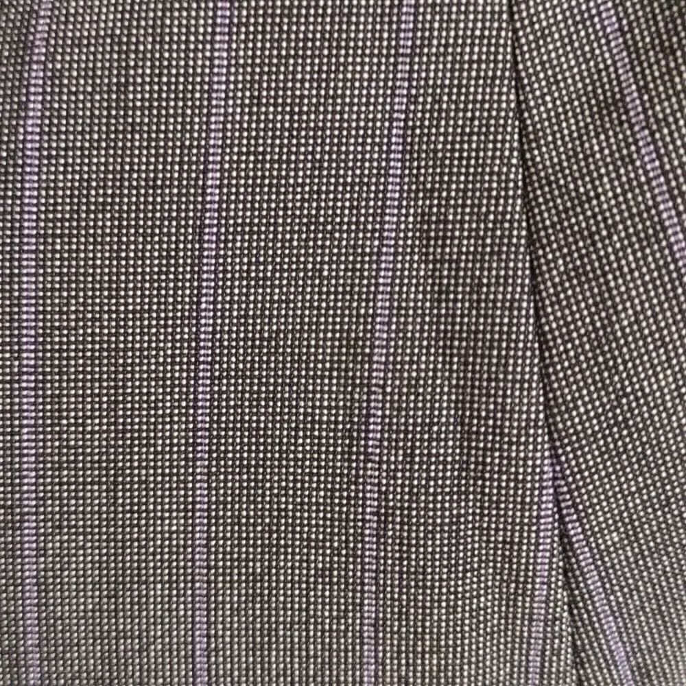 New Dressbarn Women's Sz 8 Classic Signature fit gray dress pants purple stripe - Picture 9 of 9